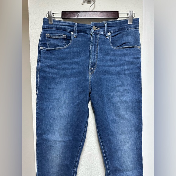 Good American Jeans 12/31 - Picture 2 of 14